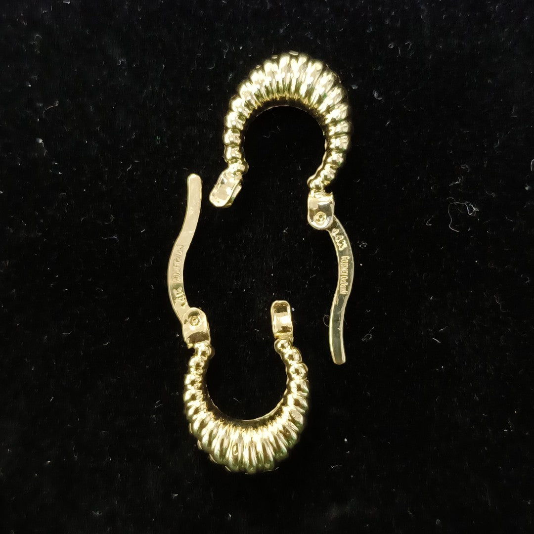 ARETES ARRACADA ESTRIADAS 14K 1.1 GR (NUEVO)