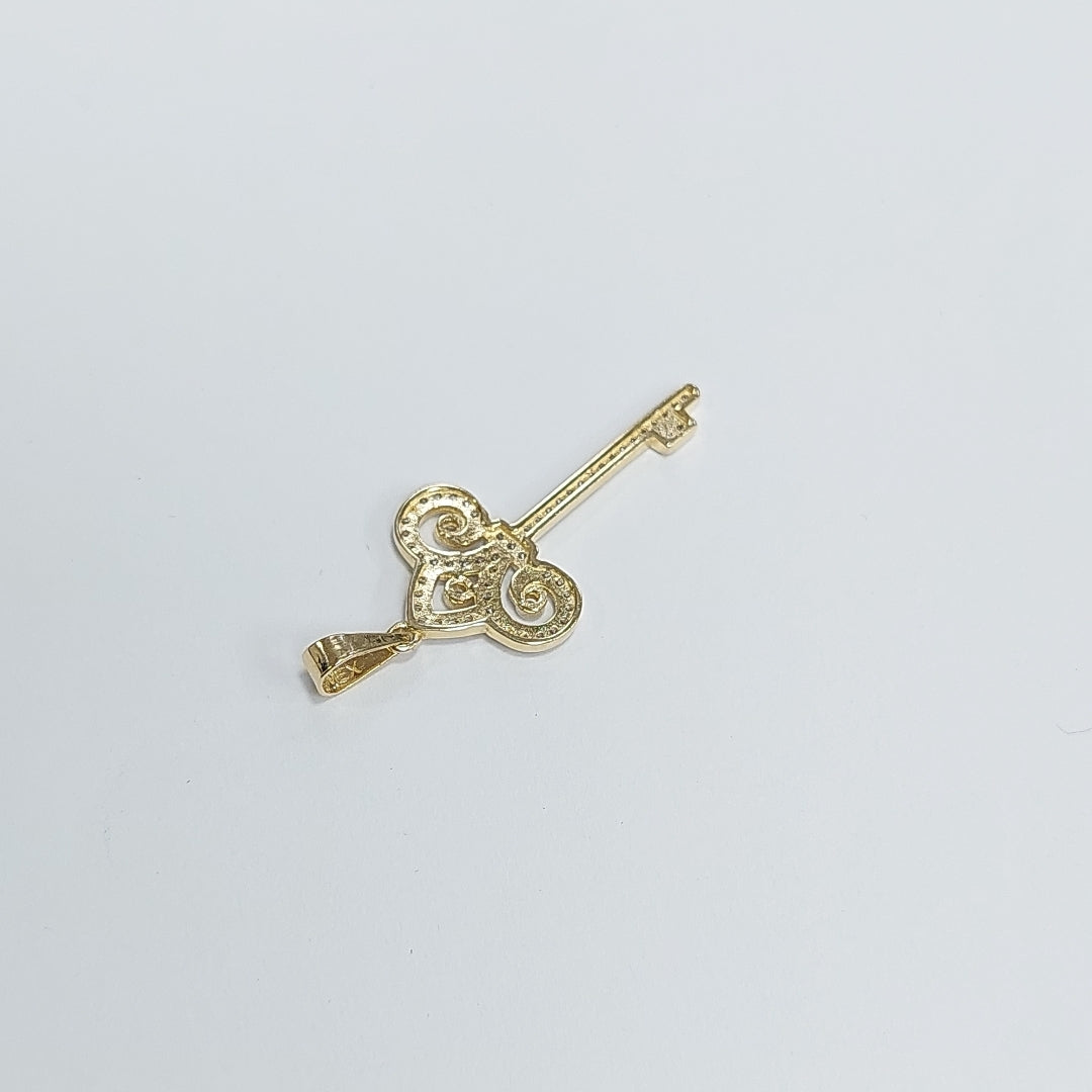 DIJE LLAVE C CIRCONIAS 14K 1.5 GR (NUEVO)