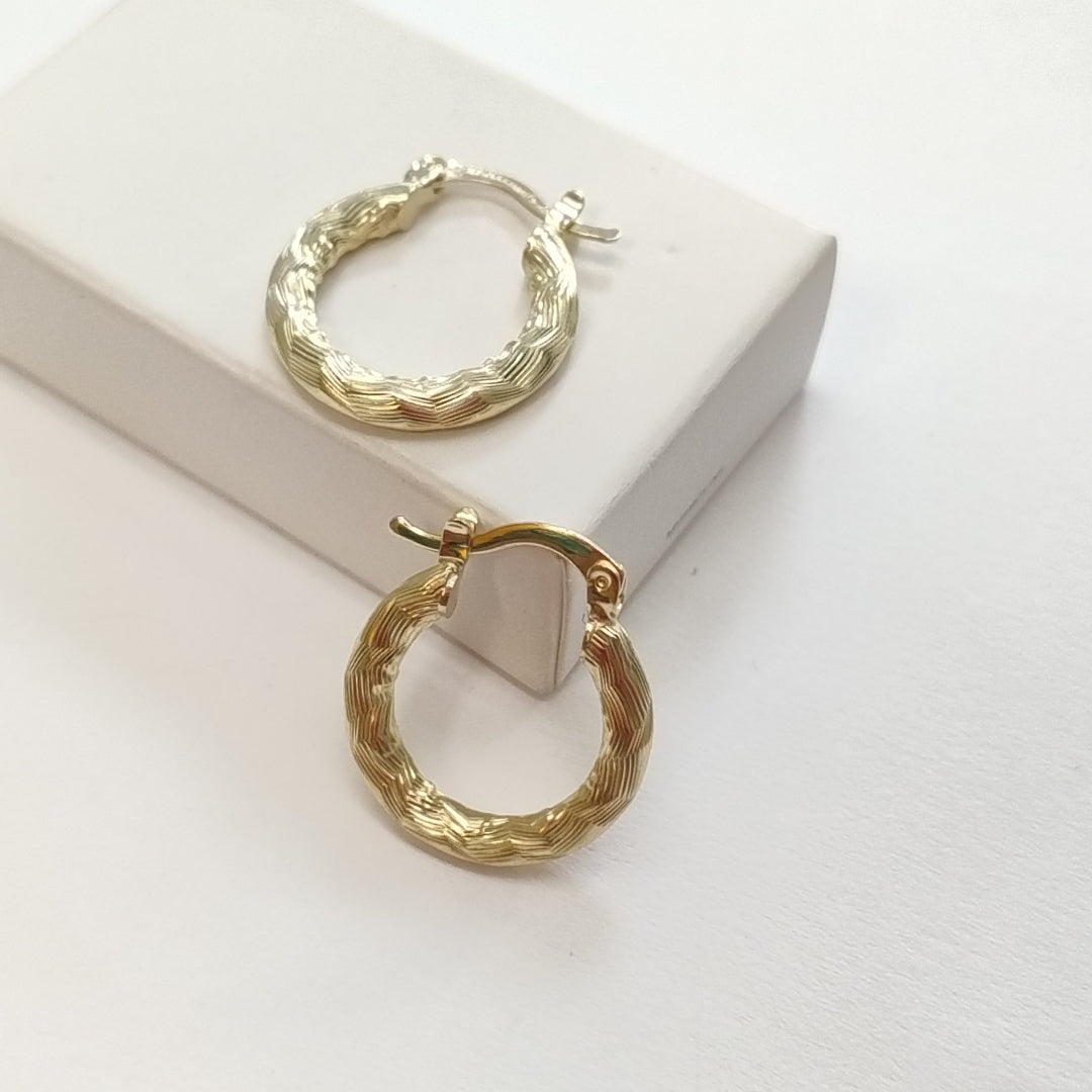 ARETES TEJIDO ARRACADAS ASTRIADAS 14K 2 GR (NUEVO)