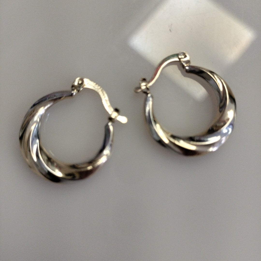 ARETES TEJIDO ARRACADA TRENZADA COMBINADA 14K 1.8 GR (NUEVO)