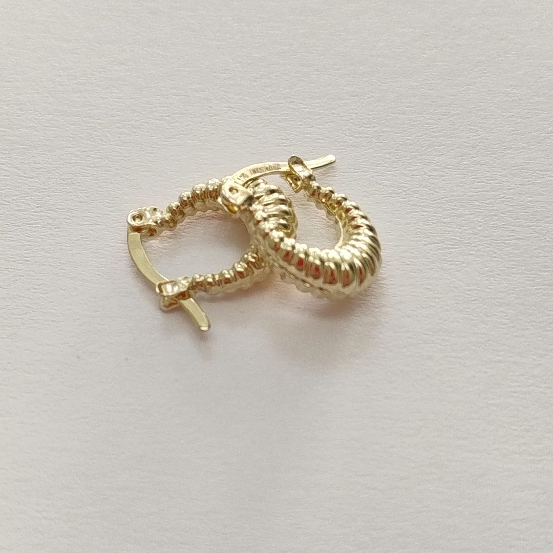 ARETES ARRACADA ESTRIADAS 14K 1.1 GR (NUEVO)