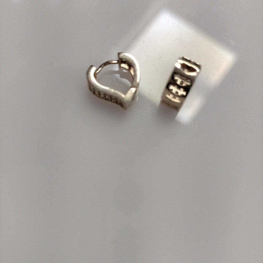 ARETES ARRACADAS CORAZON C CIRCONIAS 14K 2.1 GR (NUEVO)