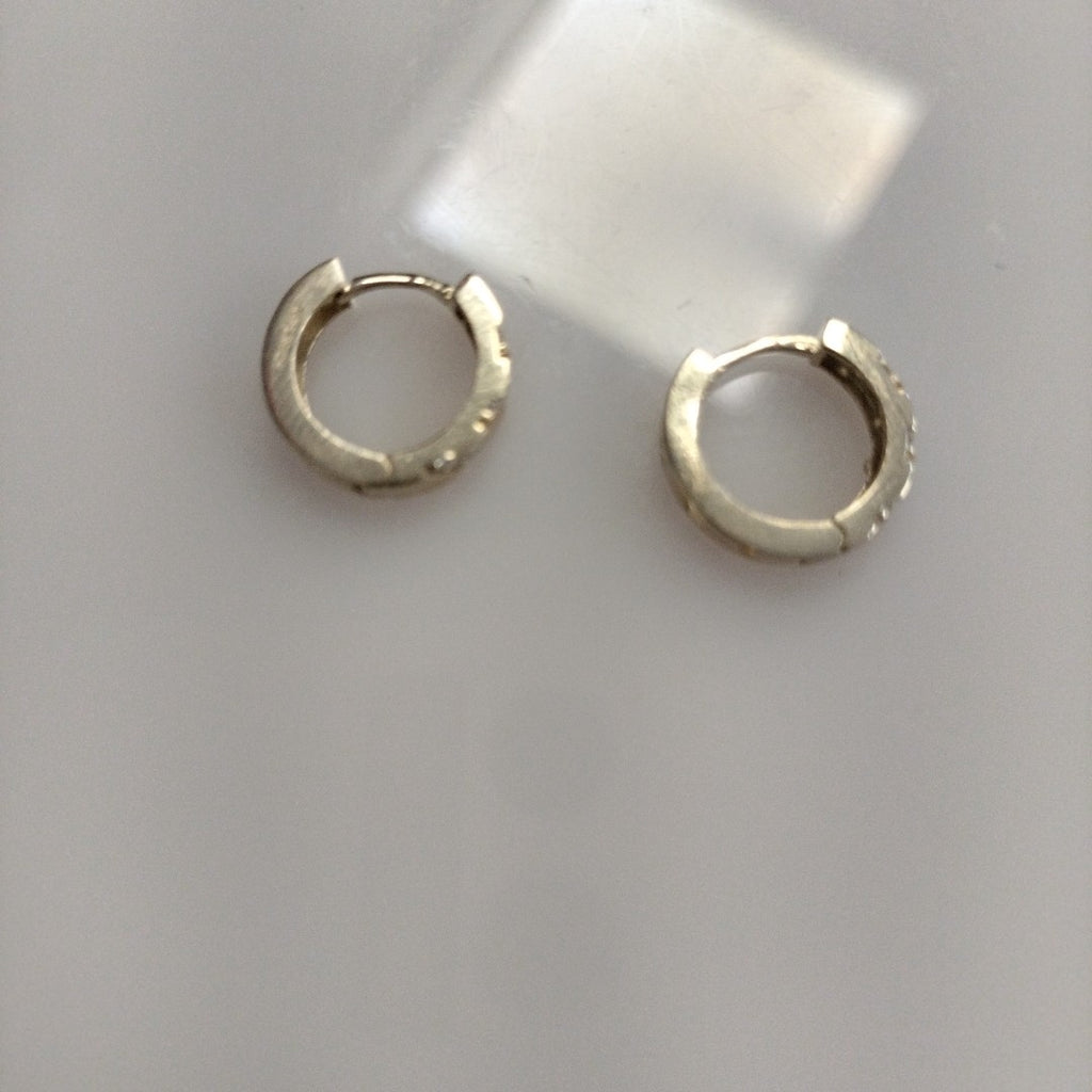 ARETES HUGGIES CON CIRCONIAS 14K 2.2 GR (NUEVO)