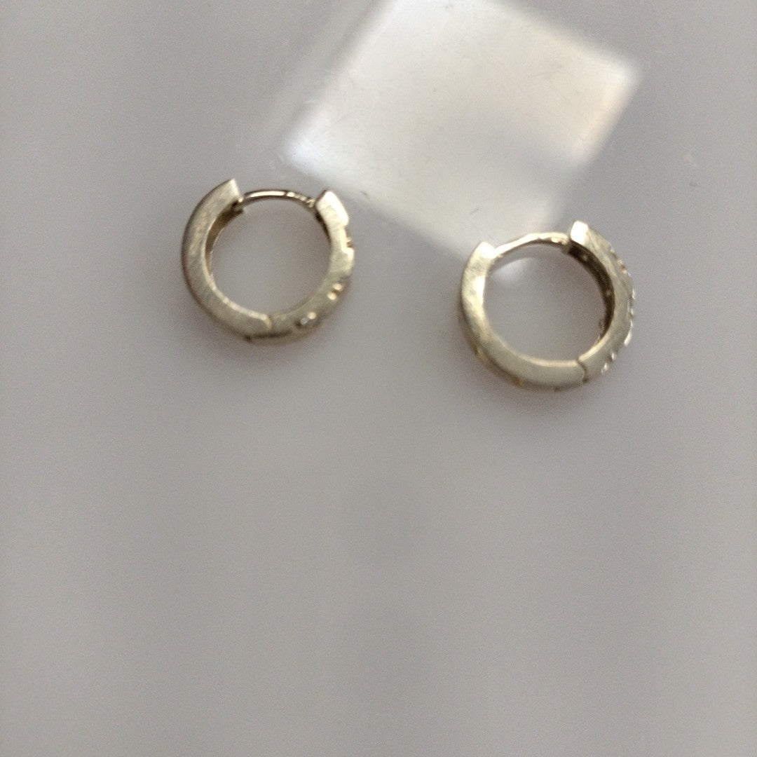 ARETES HUGGIES CON CIRCONIAS 14K 2.2 GR (NUEVO)