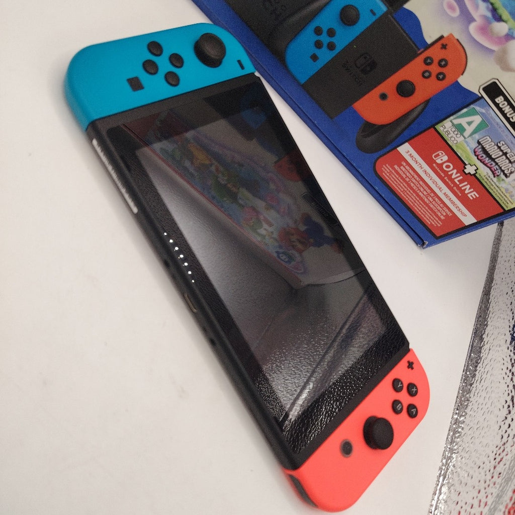 CONSOLA DE VIDEOJUEGO NINTENDO SWITCH 1.1 32 GB (SEMINUEVO)