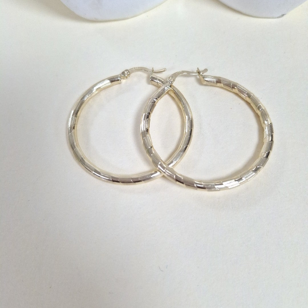 ARETES ARRACADA LABRADA 10K 4 GR (NUEVO)