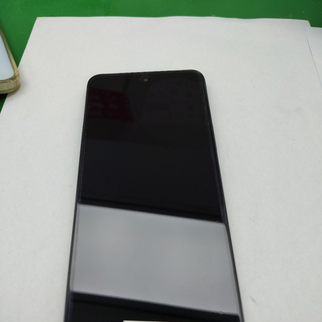 CELULAR VIVO Y28 V2352 256 GB 8 GB RAM (SEMINUEVO)