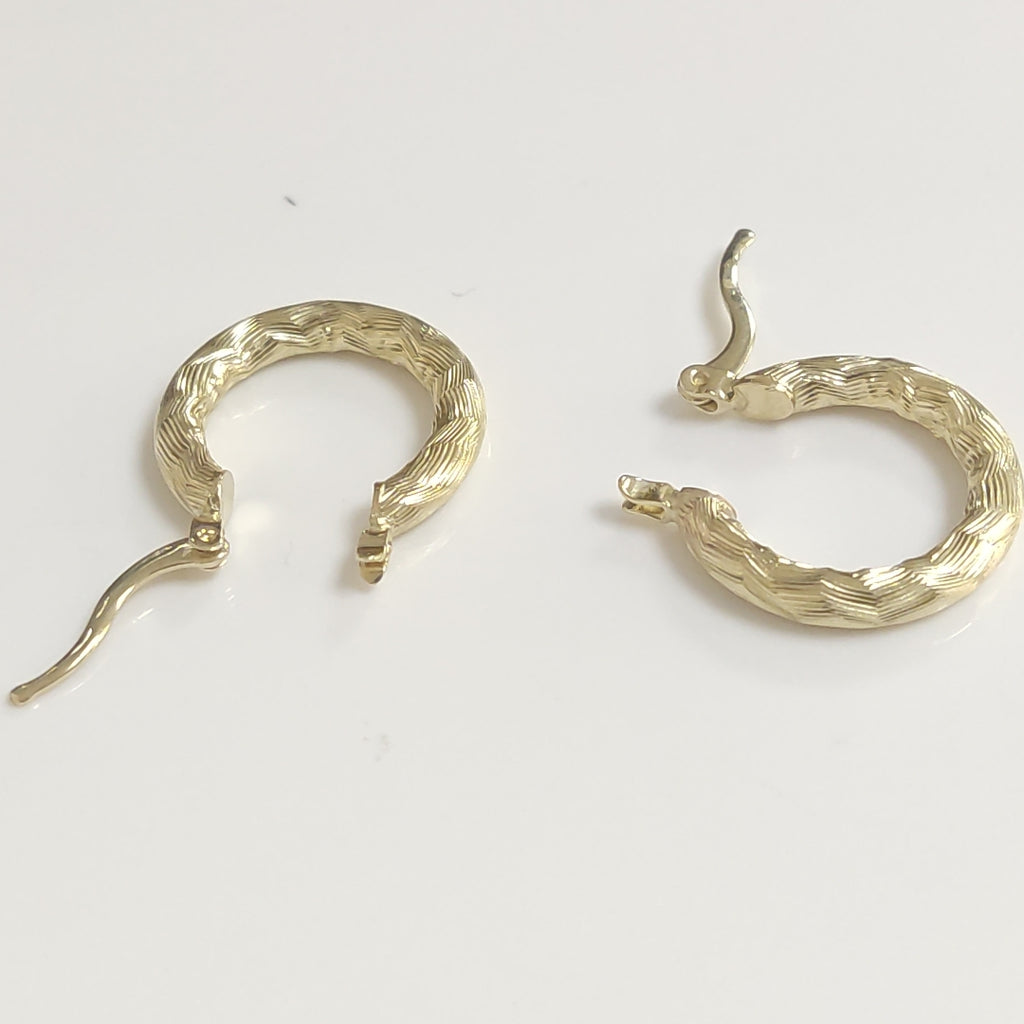 ARETES TEJIDO ARRACADAS ASTRIADAS 14K 1.9 GR (NUEVO)