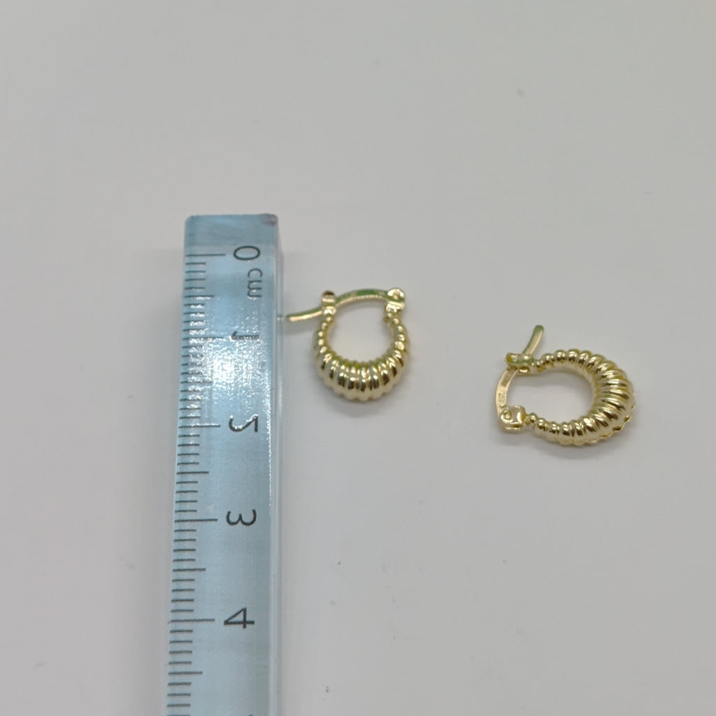 ARETES ARRACADA ESTRIADAS 14K 1.1 GR (NUEVO)