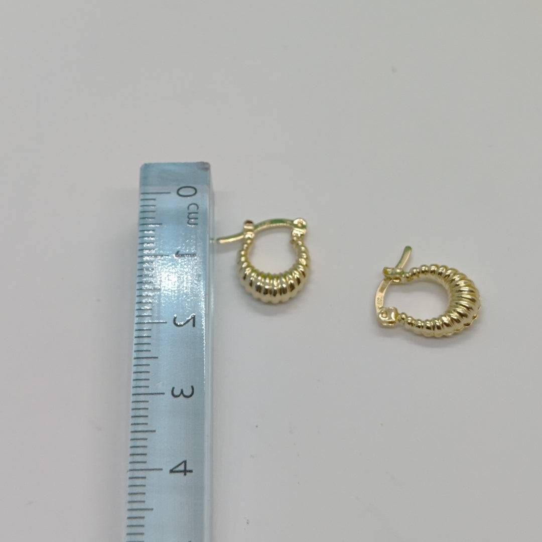 ARETES ARRACADA ESTRIADAS 14K 1.1 GR (NUEVO)