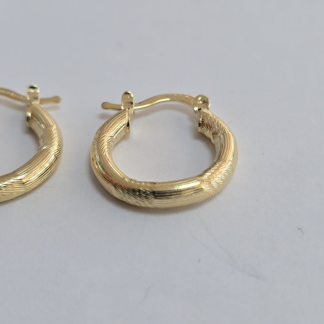 ARETES TEJIDO ARRACADAS CON DISEÑO 14K 2.6 GR (NUEVO)