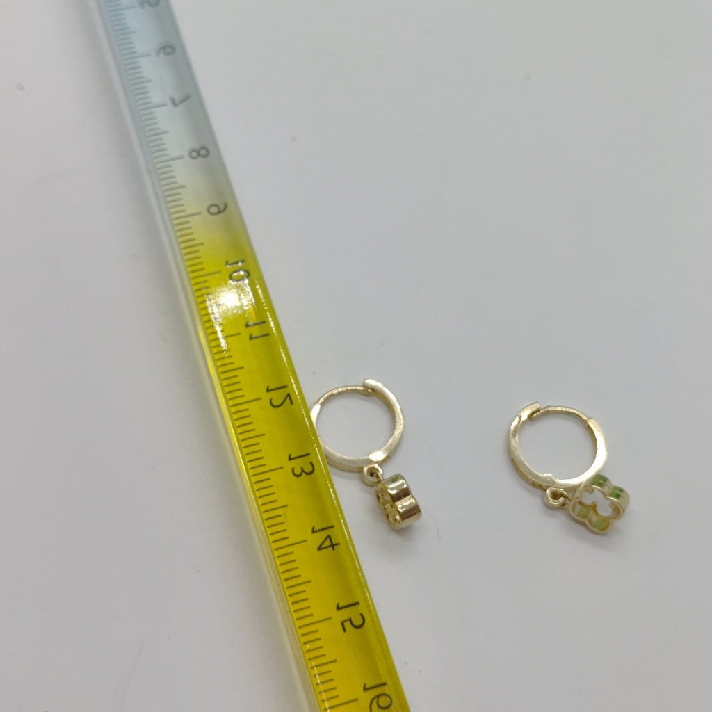 ARETES ARRACADAS CON DIJE 14K 2.4 GR (NUEVO)