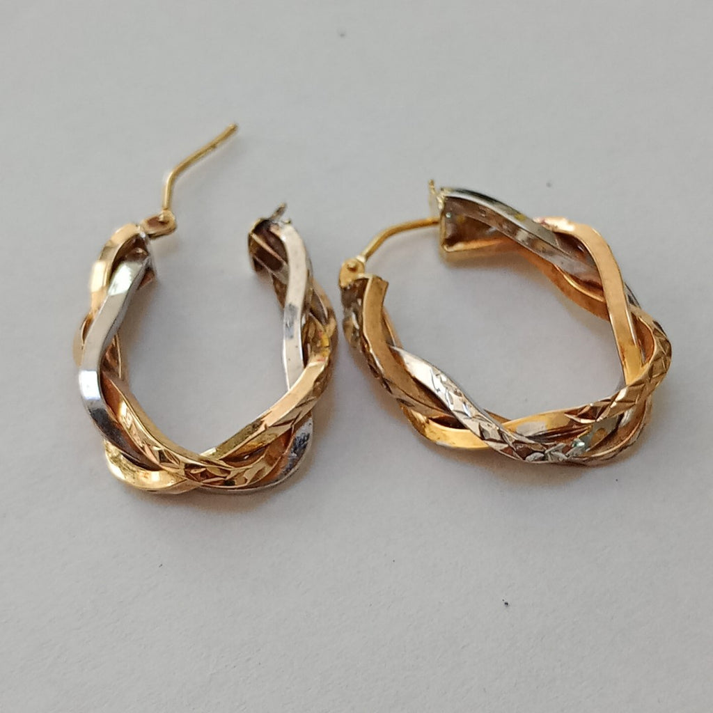ARRACADAS PAR ORO,ORO BLANCO 10 K 2,90 GRMS (SEMINUEVO)