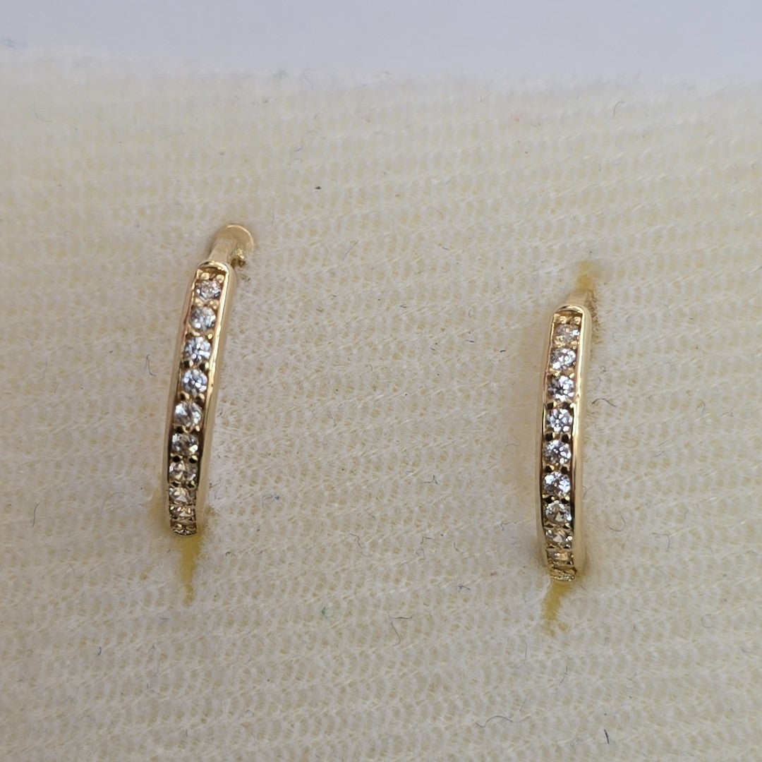 ARETES HUGGIES C CIRCONIA 14K 1.7 GR (NUEVO)
