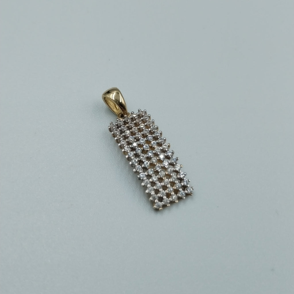 HUGGIES ORO 14K 4.7 (NUEVO)