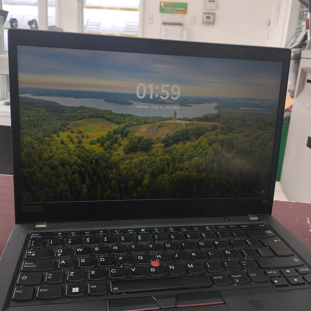 LAPTOP LENOVO THINKPAD T14 GEN 2 (2023) 512 GB SSD 16 GB RAM (SEMINUEVO)