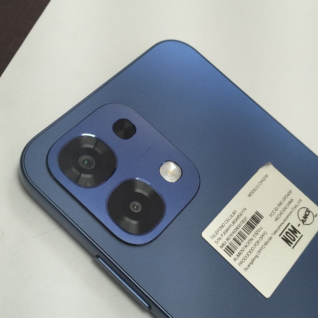 CELULAR OPPO A6 PRO CPH2781 (2025) 256 GB 8 GB RAM (SEMINUEVO)