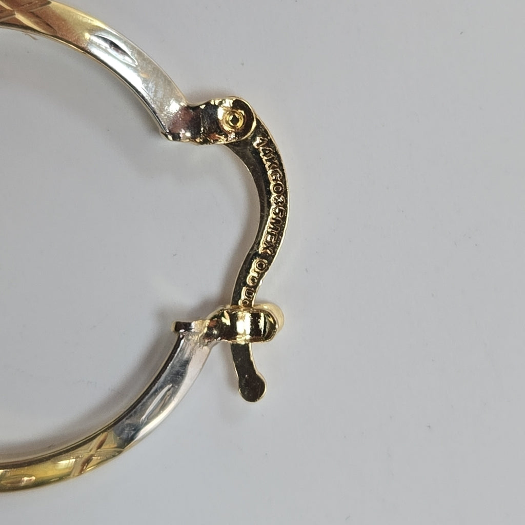 ARETES TEJIDO ARRACADAS BISELADAS COMBINADAS 14K 1.4 GR (NUEVO)