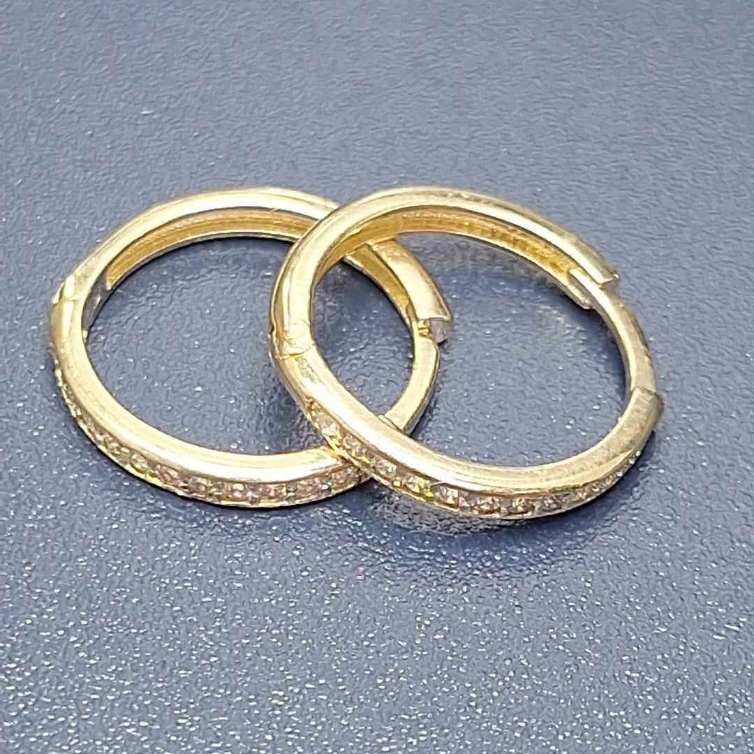 ARETES HUGGIES C CIRCONIA 14K 1.8 GR (NUEVO)