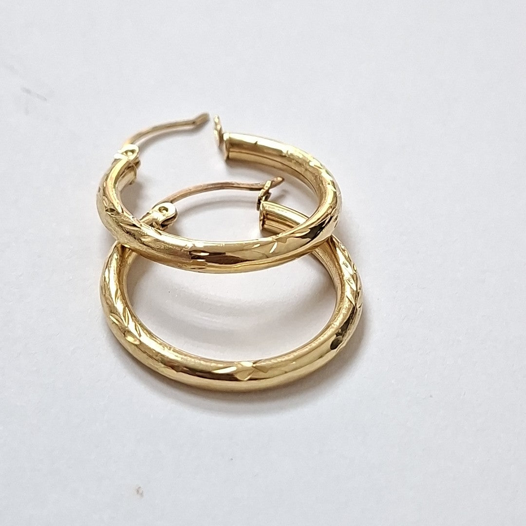 ARRACADAS PAR ORO 14 K 2.5 GRMS (SEMINUEVO)