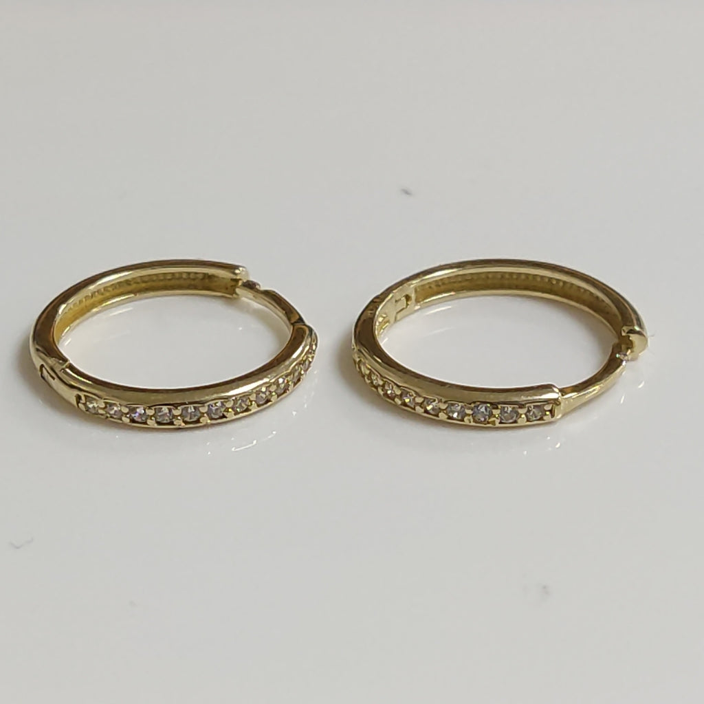 ARETES HUGGIES C CIRCONIA 14K 1.8 GR (NUEVO)