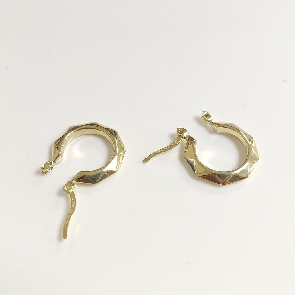 ARETES TEJIDO ARRACADAS FACETADAS 14K 1.7 GR (NUEVO)