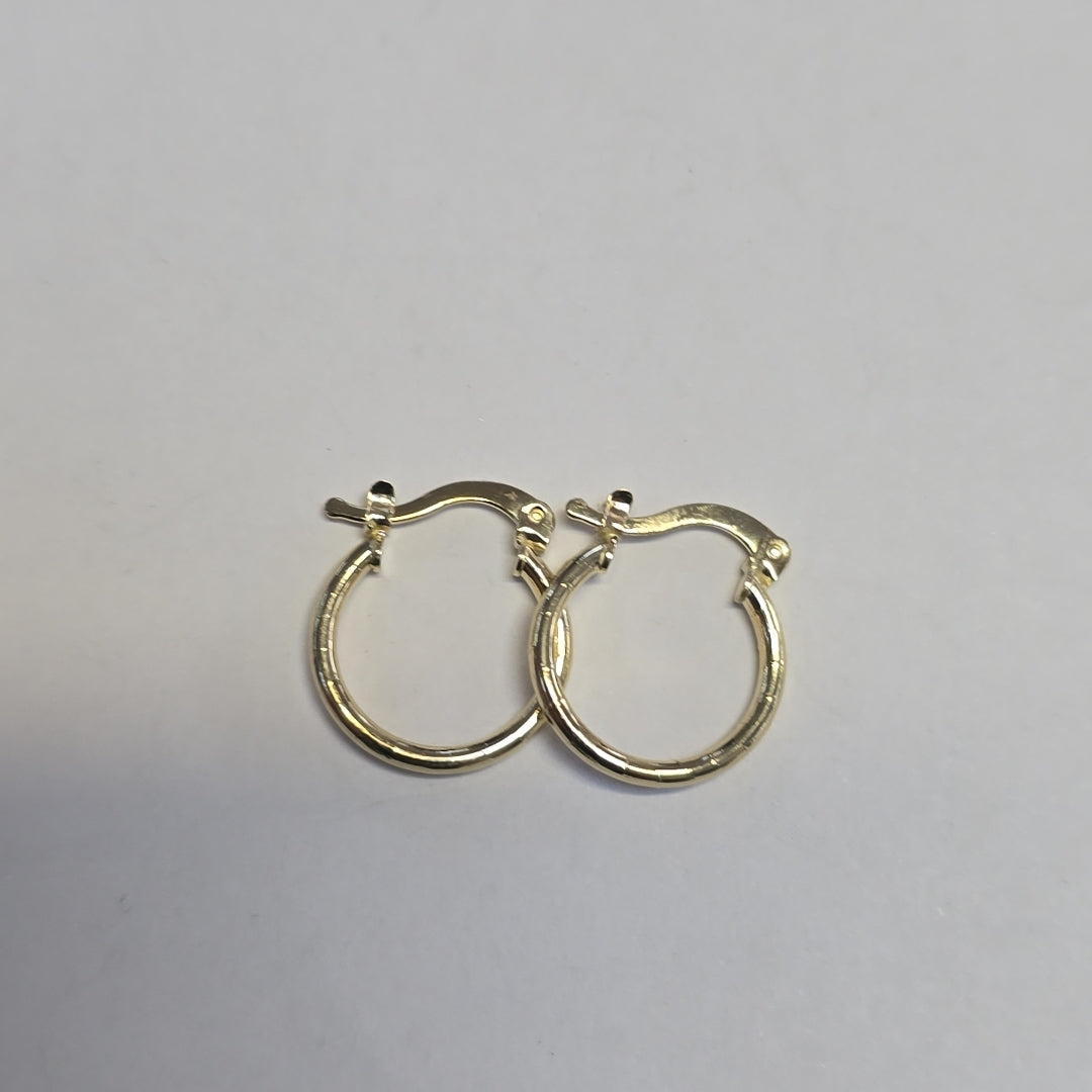 ARETES ARRACADAS ESTRIADAS 14K 1.4 GR (NUEVO)