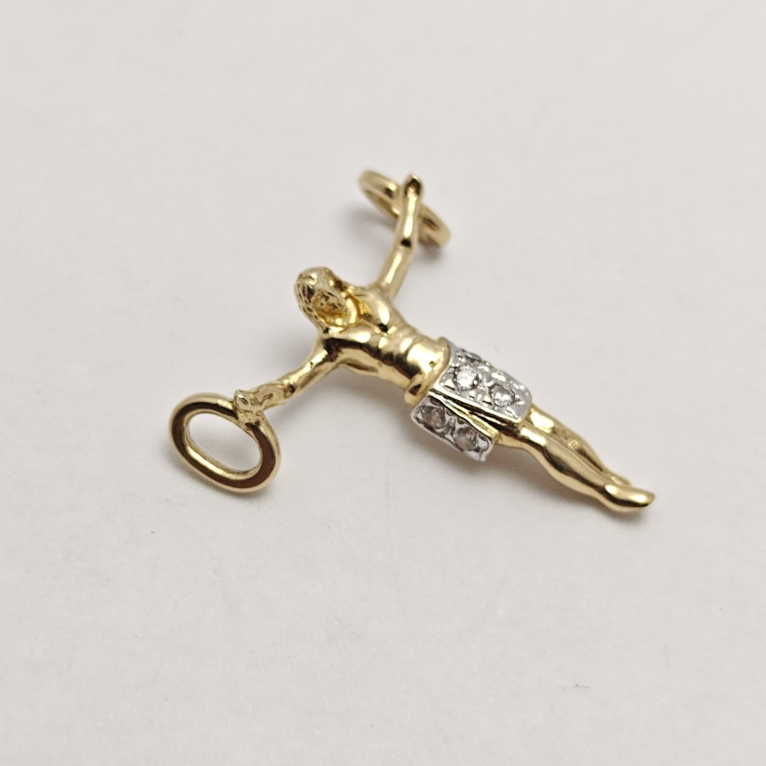 CRISTO OLIMPICO ORO 14 K 1.9 GRMS (SEMINUEVO)