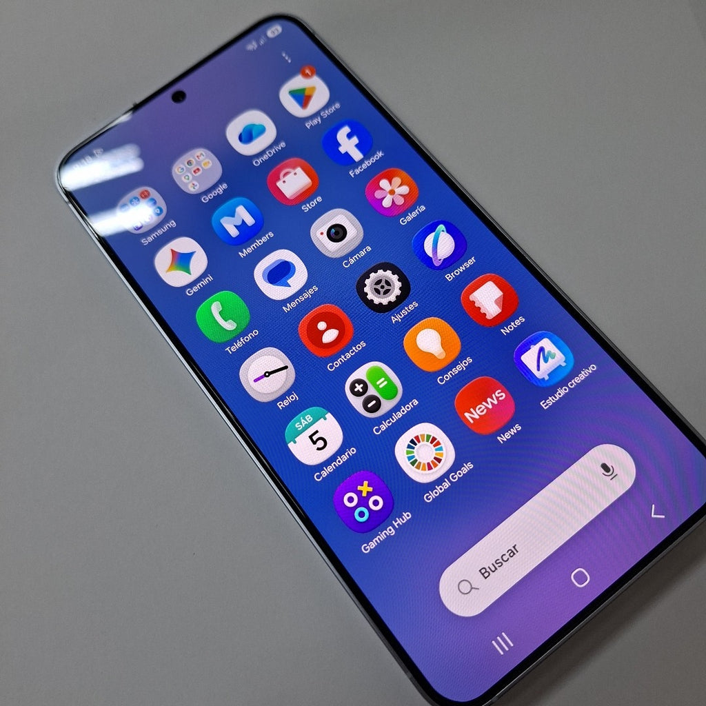 CELULAR SAMSUNG GALAXY S25 SM-S931B (2025) 256 GB 12 GB RAM (SEMINUEVO)