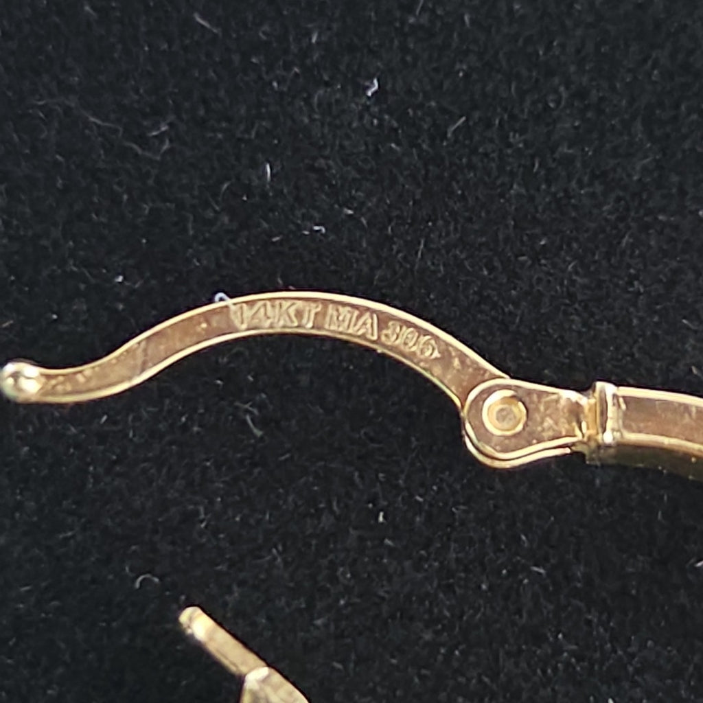 ARRACADAS PAR ORO 14 K 1.9 GRMS (SEMINUEVO)