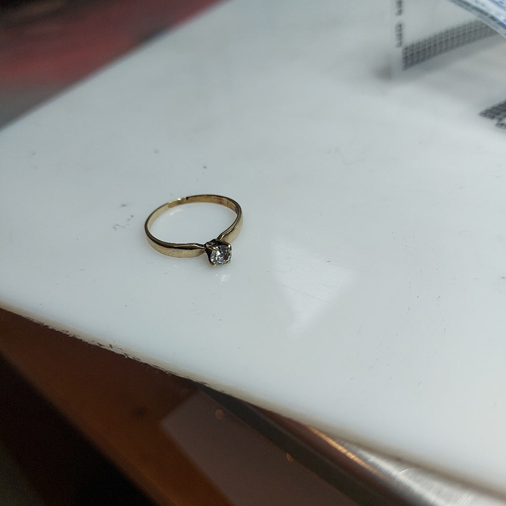 SOLITARIO ORO 14 K 1.4 GRMS (SEMINUEVO)