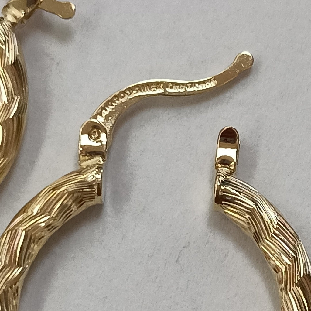 ARETES TEJIDO ARRACADA LABRADA 14K 2.8 GR (NUEVO)