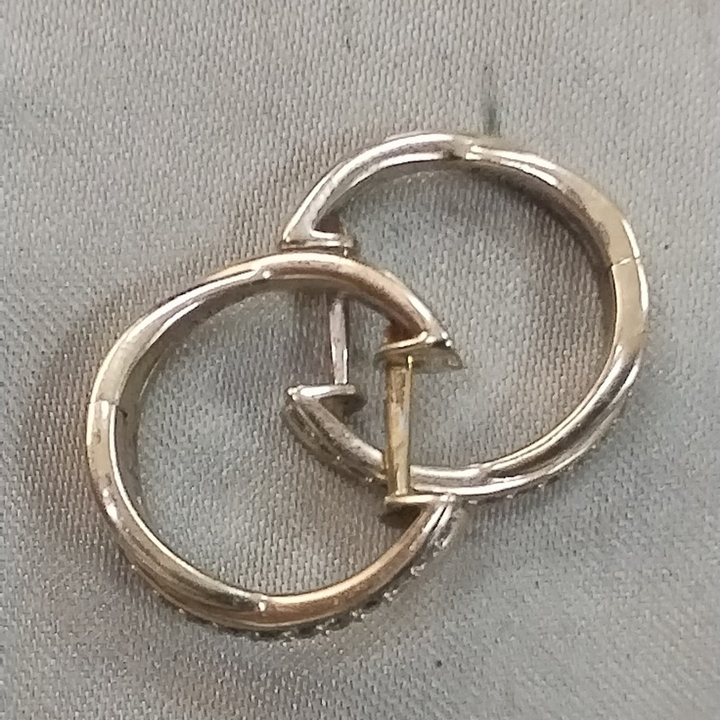ARRACADAS PAR ORO BLANCO 14 K 5.1 GRMS (SEMINUEVO)