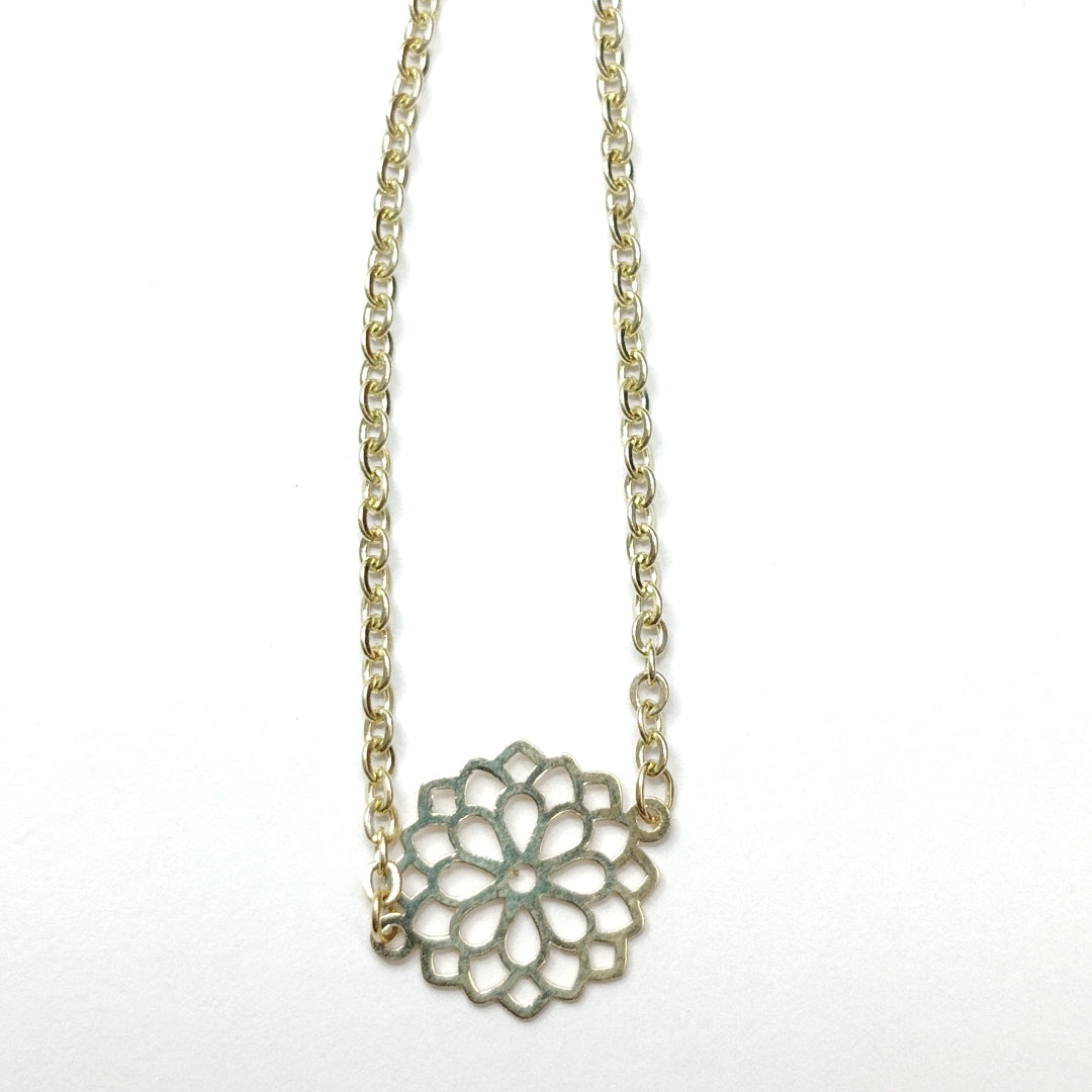 PULSERA TEJIDO ESPECIAL CON MANDALA 14K 18 CM 1.3 GR (NUEVO)