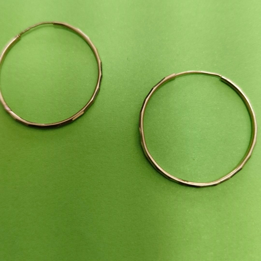 ARRACADAS PAR ORO 10 K 1,30 GRMS (SEMINUEVO)