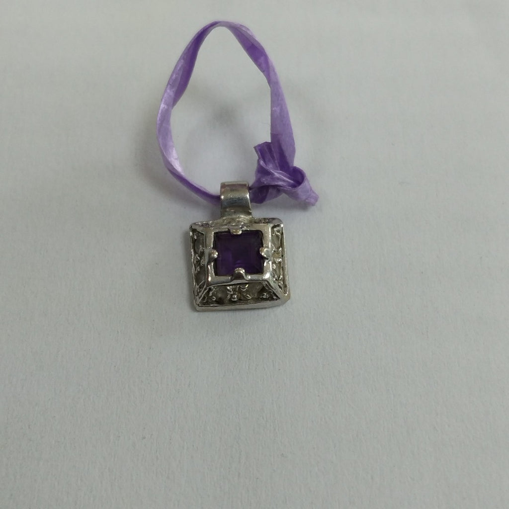 DIJE ORO 14 K 1.4 GRMS (SEMINUEVO)