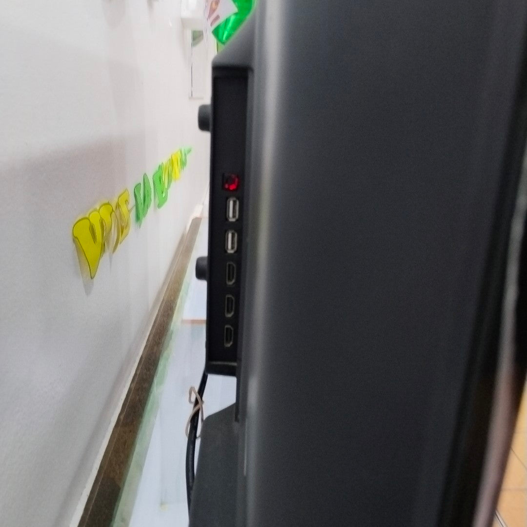 PANTALLA DAEWOO L32A7600AN (2020) 32" LED HD (SEMINUEVO)