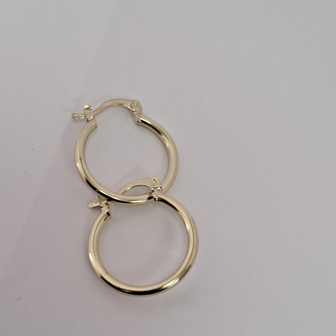 ARETES TEJIDO ARRACADAS LISAS 14K 1.1 GR (NUEVO)