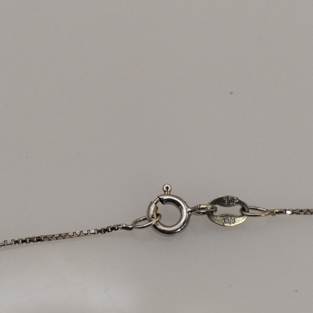 CADENA, DIJE ORO BLANCO 10 K 1.7 GRMS (SEMINUEVO)
