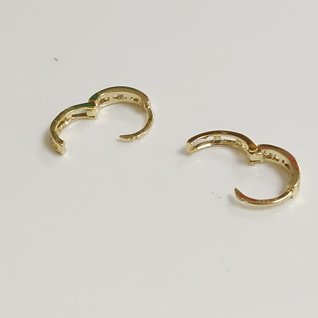 ARETES HUGGIES C CIRCONIA 14K 1.1 GR (NUEVO)