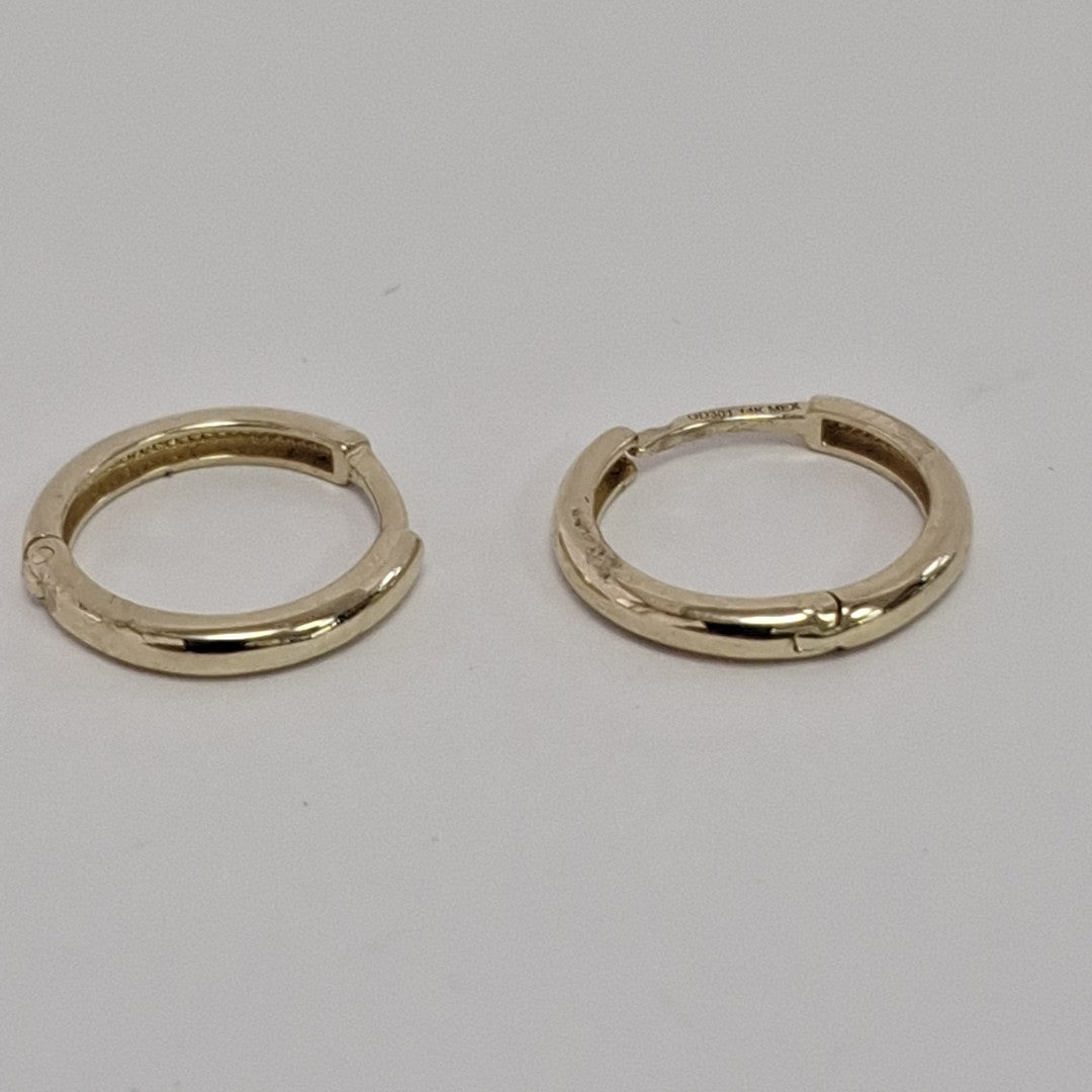 ARETES HUGGIES LISAS 14K 1.5 GR (NUEVO)
