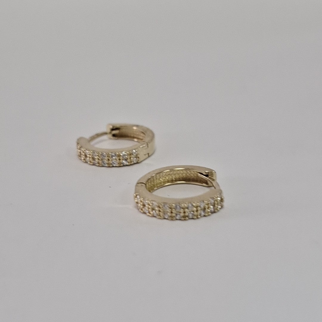 ARETES HUGGIES C CIRCONIA 14K 1.8 GR (NUEVO)