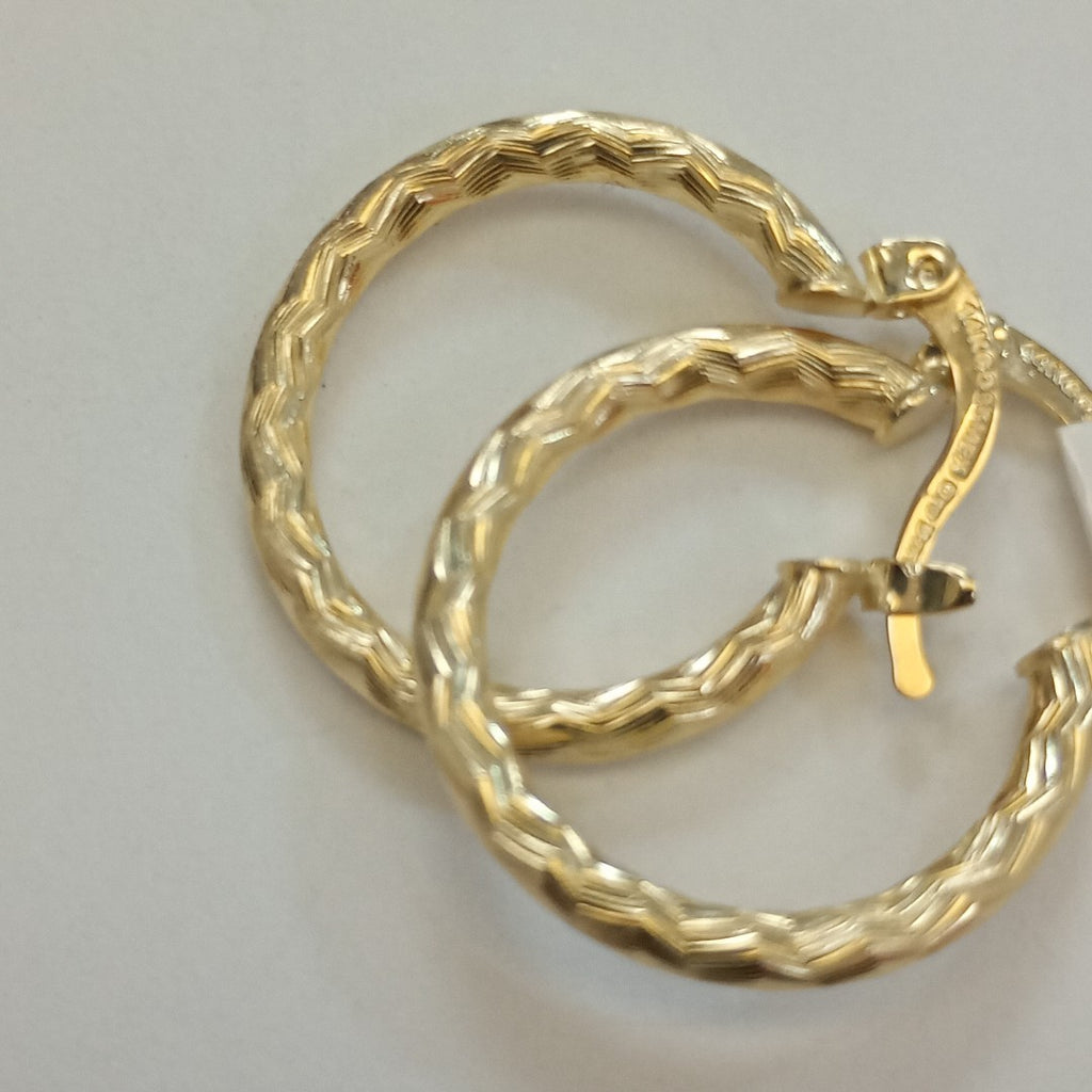 ARETES ARRACADAS LABRADAS 14K 2.1 GR (NUEVO)