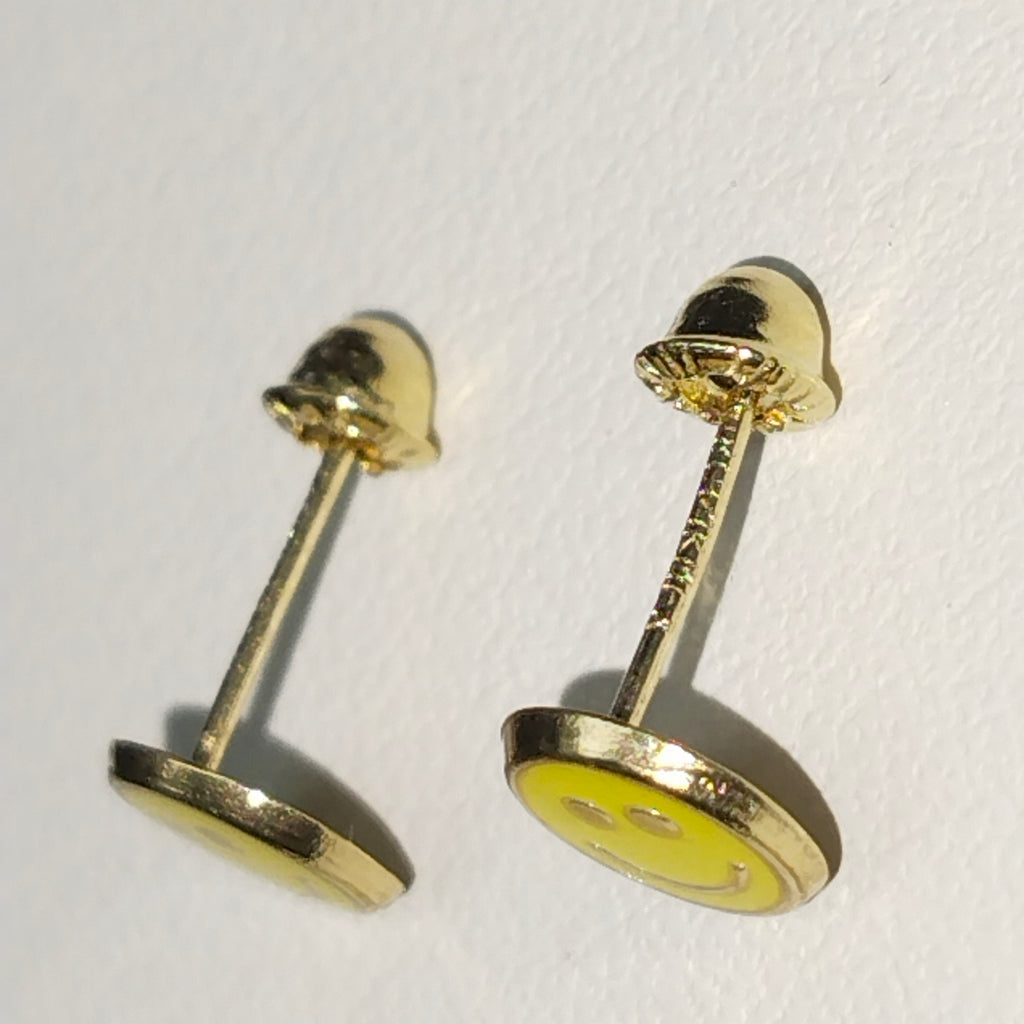 BROQUELES BROQUEL FIG SONRISA ESMALTE AMARILLO 14K 0.2074 GR (NUEVO)