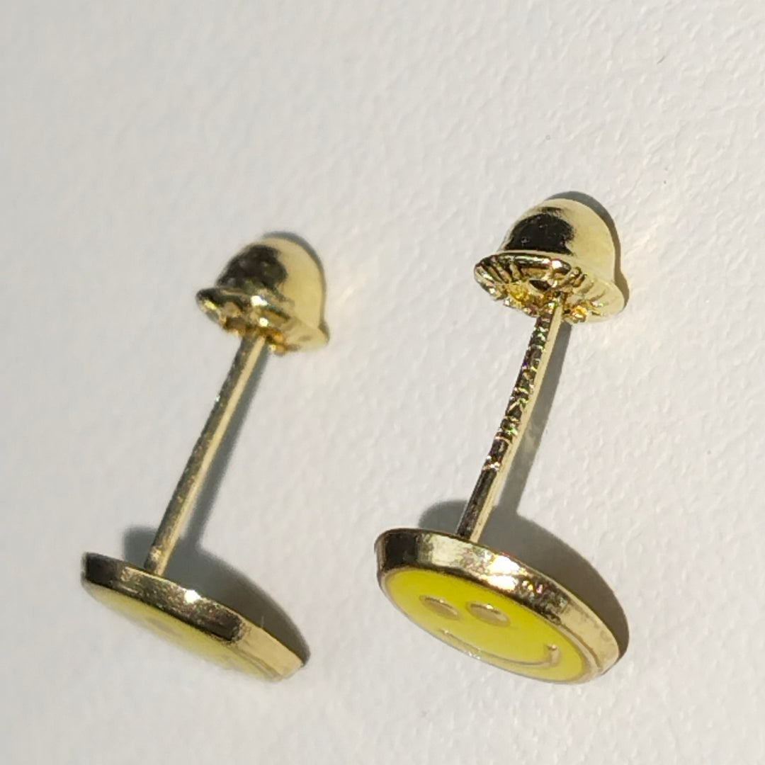 BROQUELES BROQUEL FIG SONRISA ESMALTE AMARILLO 14K 0.2074 GR (NUEVO)