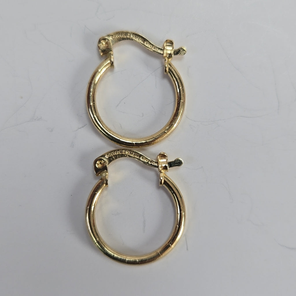 ARETES ARRACADAS ESTRIADAS 14K 1.4 GR (NUEVO)