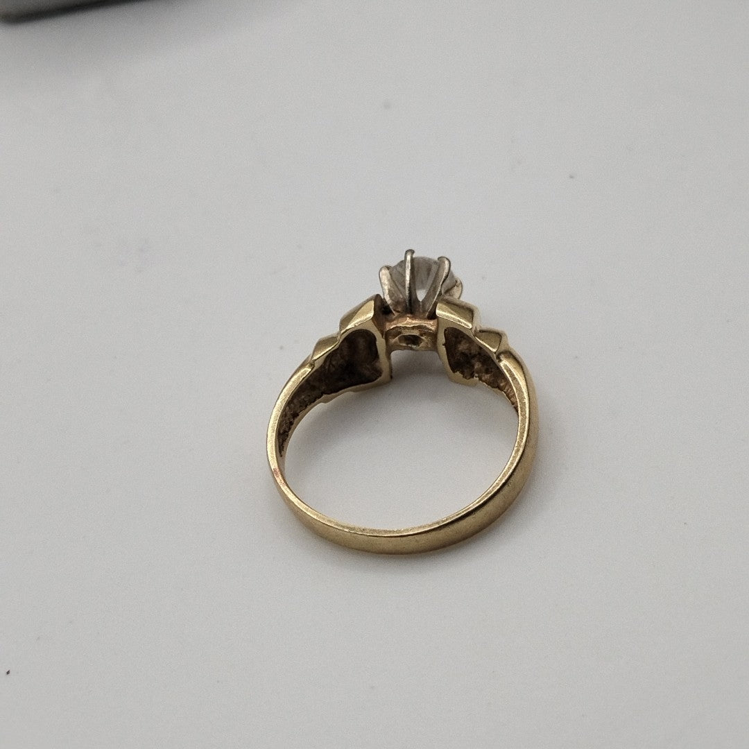 SOLITARIO ORO 14 K 3,80 GRMS (SEMINUEVO)