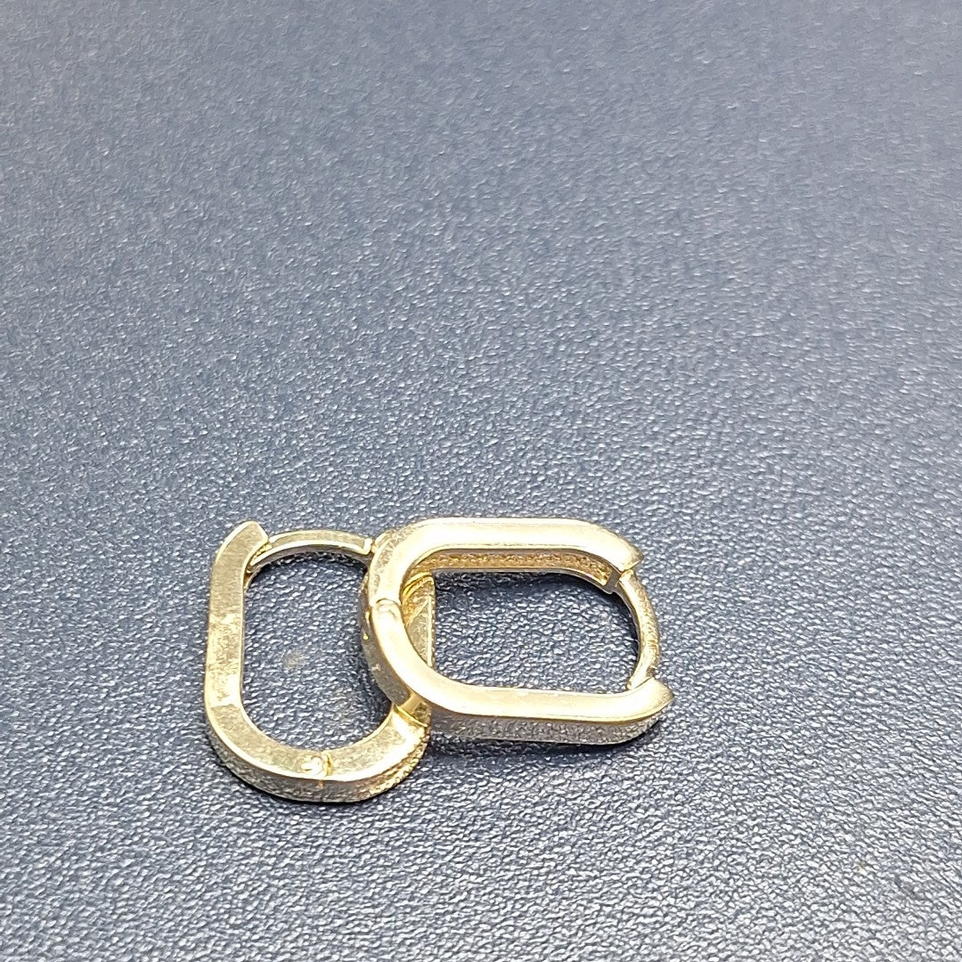 ARETES HUGGIES OVALADA C CIRCONIAS 14K 2.5 GR (NUEVO)