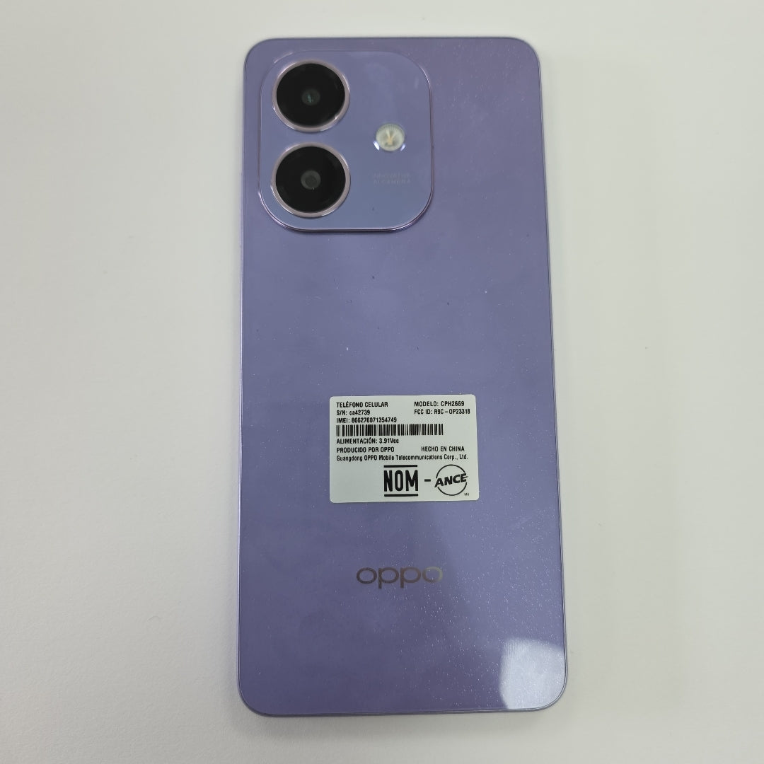 CELULAR OPPO A40 CPH2669 (2024) 256 GB 4 GB RAM (SEMINUEVO)