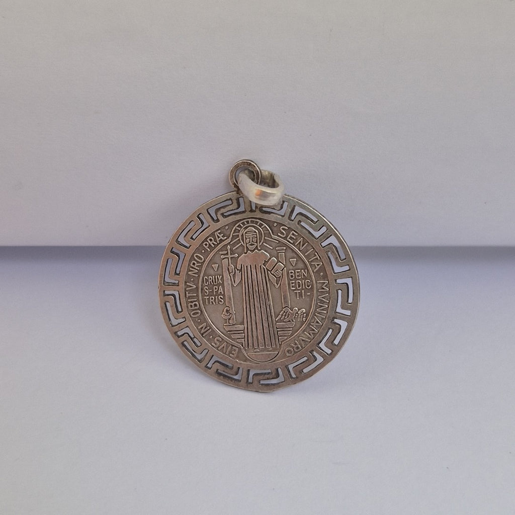 MEDALLA RELIGIOSA PLATA 3.6 GRMS (SEMINUEVO)